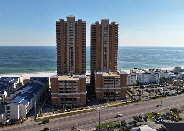 Phoenix Gulf Towers 2107 Apartment